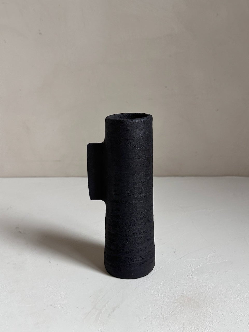 The Corner - Ceramic vase N° 45 - Ceramics