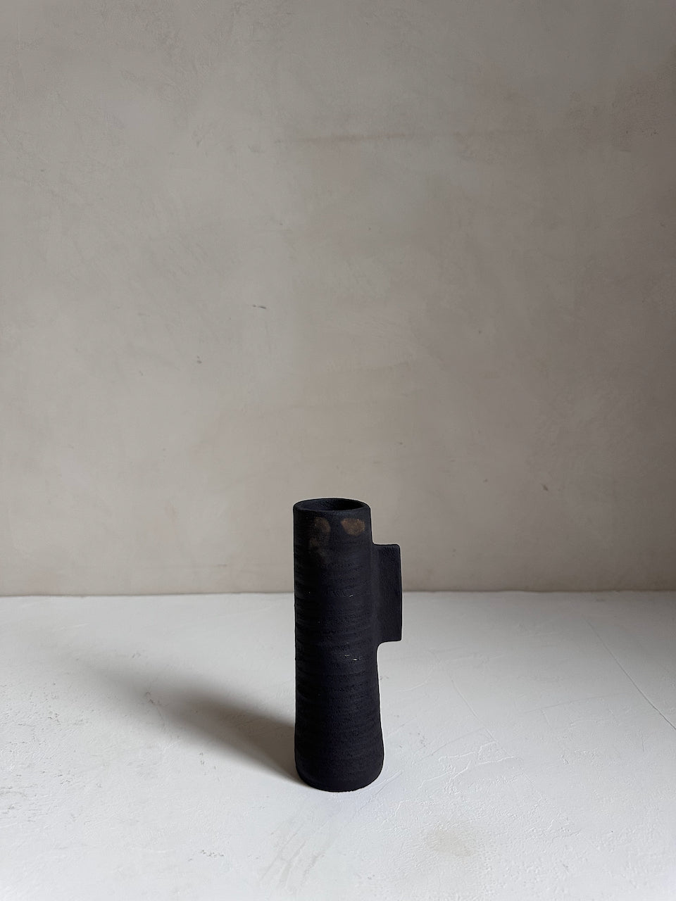 The Corner - Ceramic vase N° 45 - Ceramics