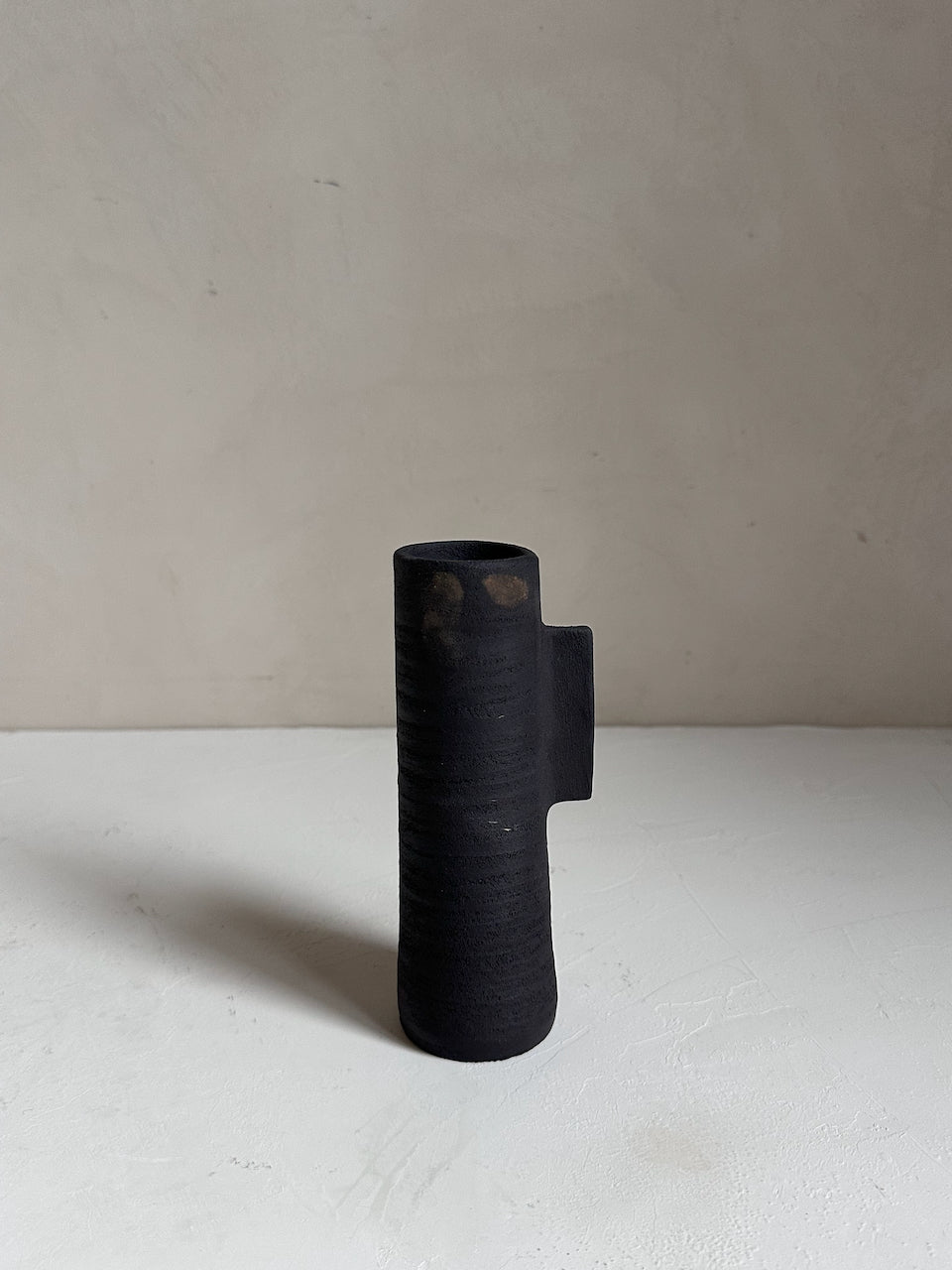 The Corner - Ceramic vase N° 45 - Ceramics