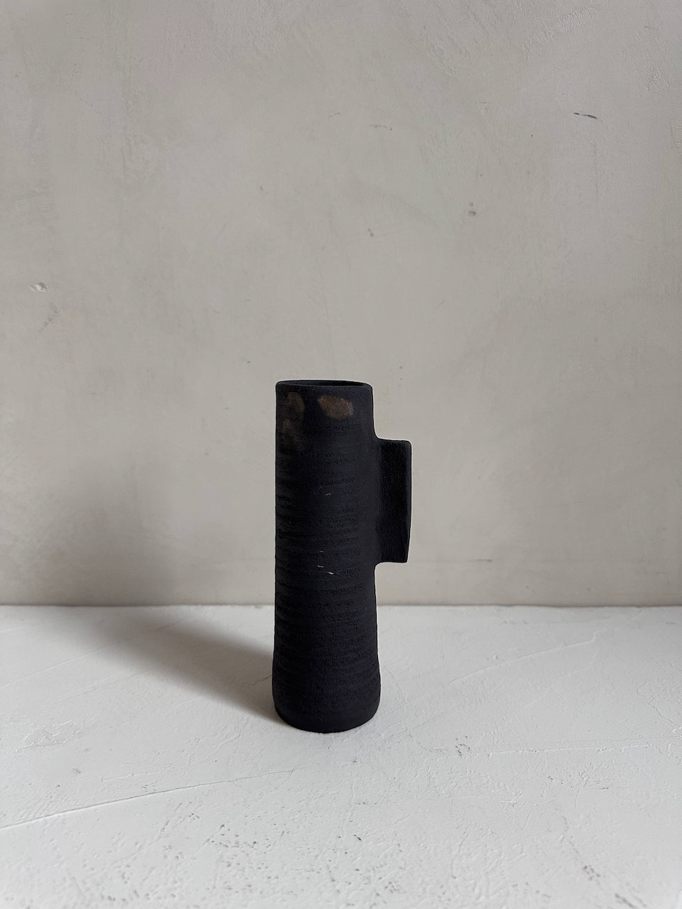 The Corner - Ceramic vase N° 45 - Ceramics
