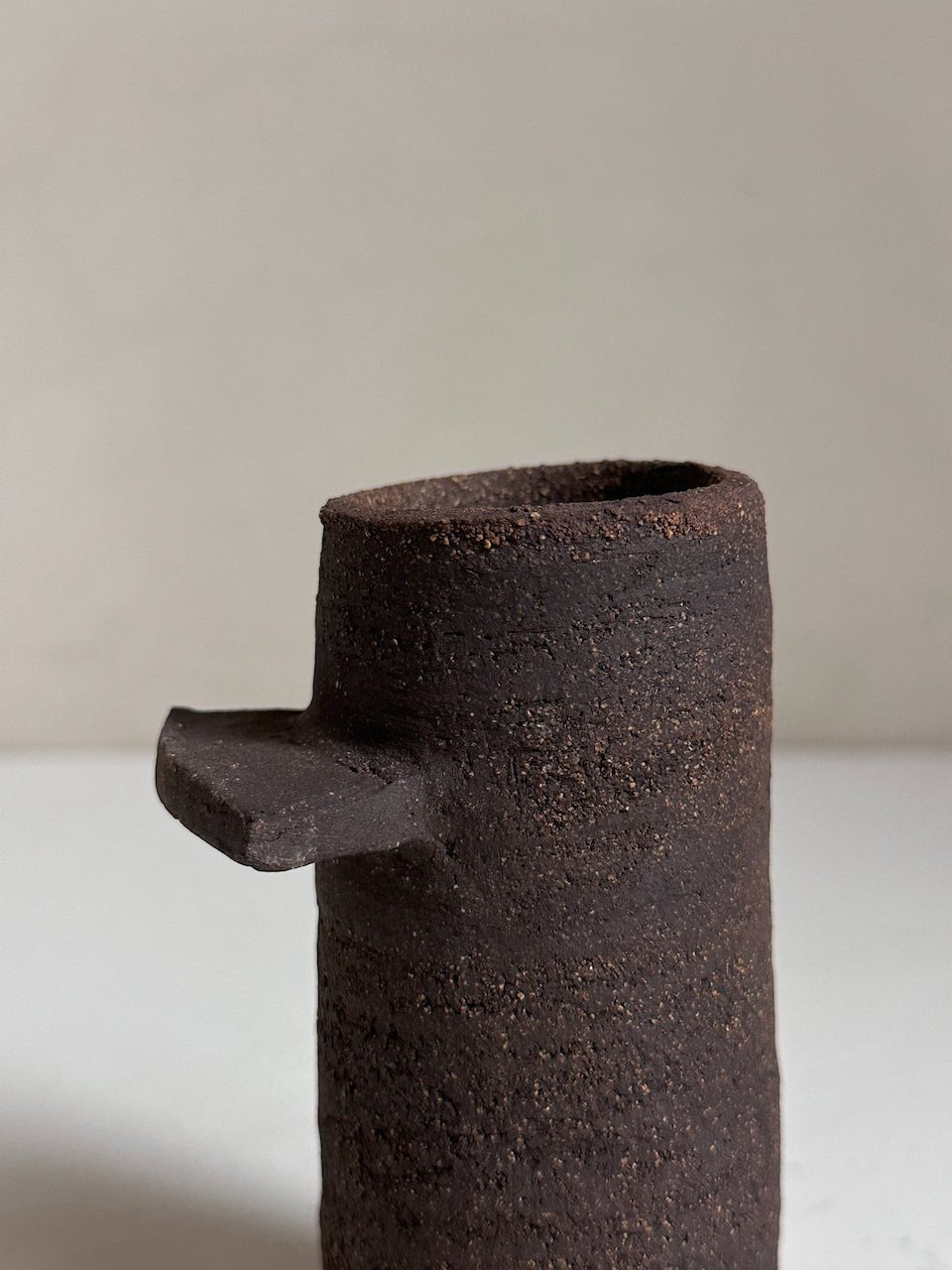 The Corner - Ceramic vase N° 48 - Ceramics