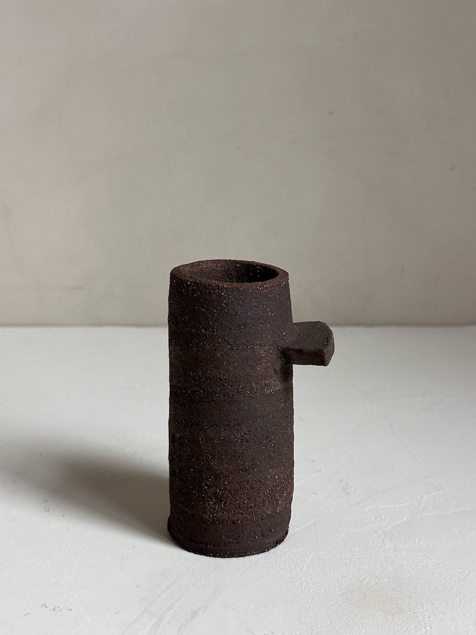 The Corner - Ceramic vase N° 48 - Ceramics