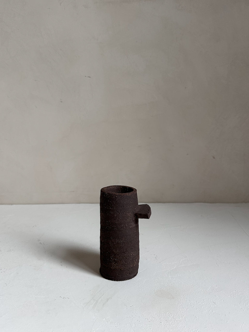 The Corner - Ceramic vase N° 48 - Ceramics