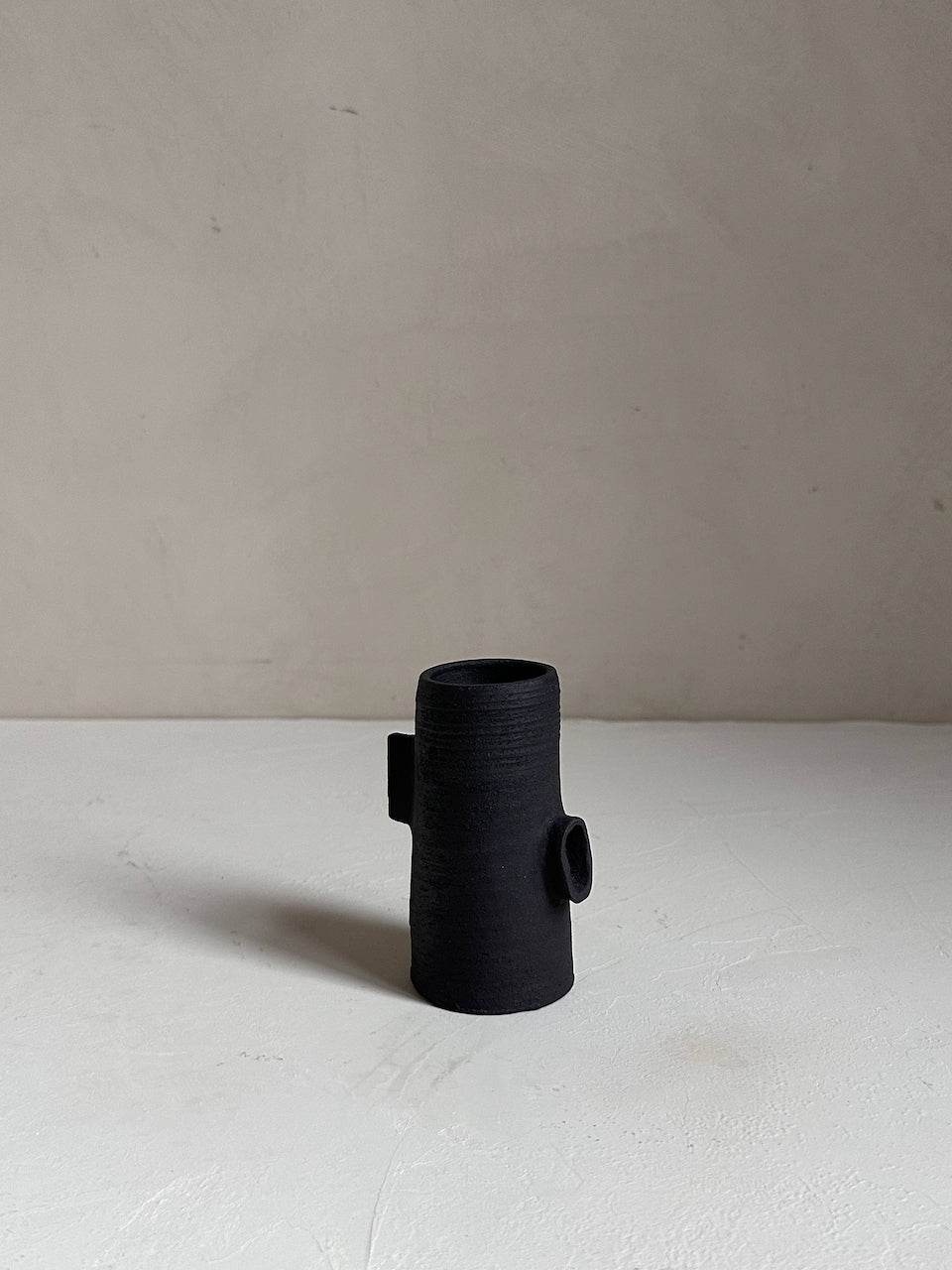 The Corner - Ceramic vase N° 51 - Ceramics