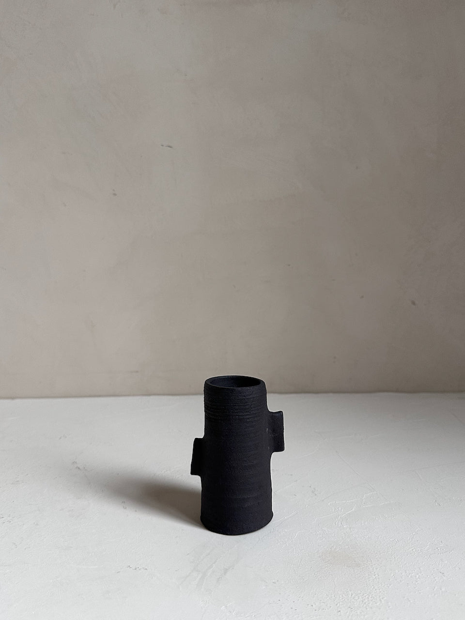 The Corner - Ceramic vase N° 51 - Ceramics