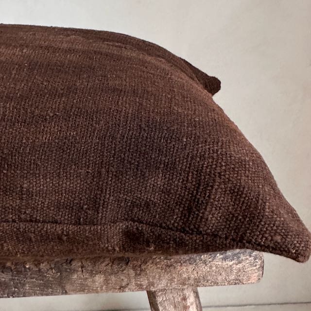 The Corner - Chocolat foncé 50 x 30 cm - Cushions