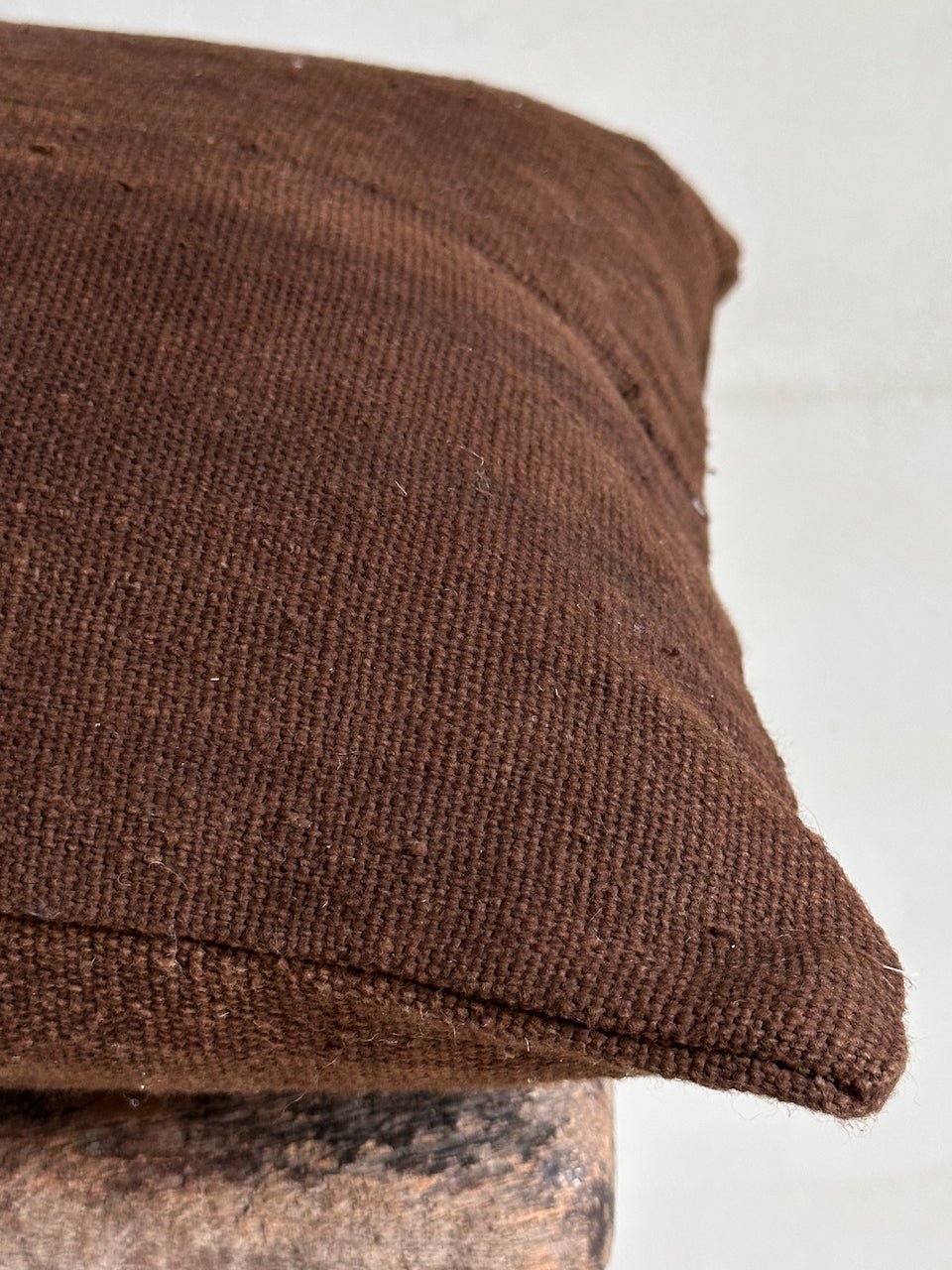 The Corner - Chocolate 55 X 30 cm - Cushions