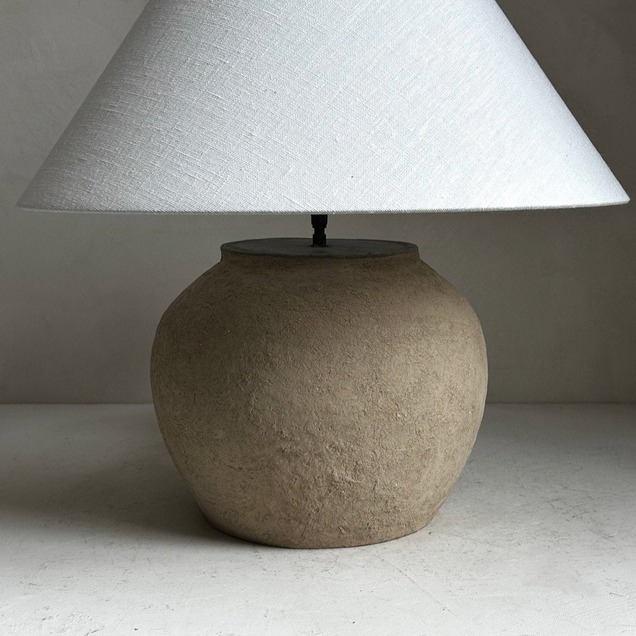 The Corner - Clay lamp N° 16 - Lighting