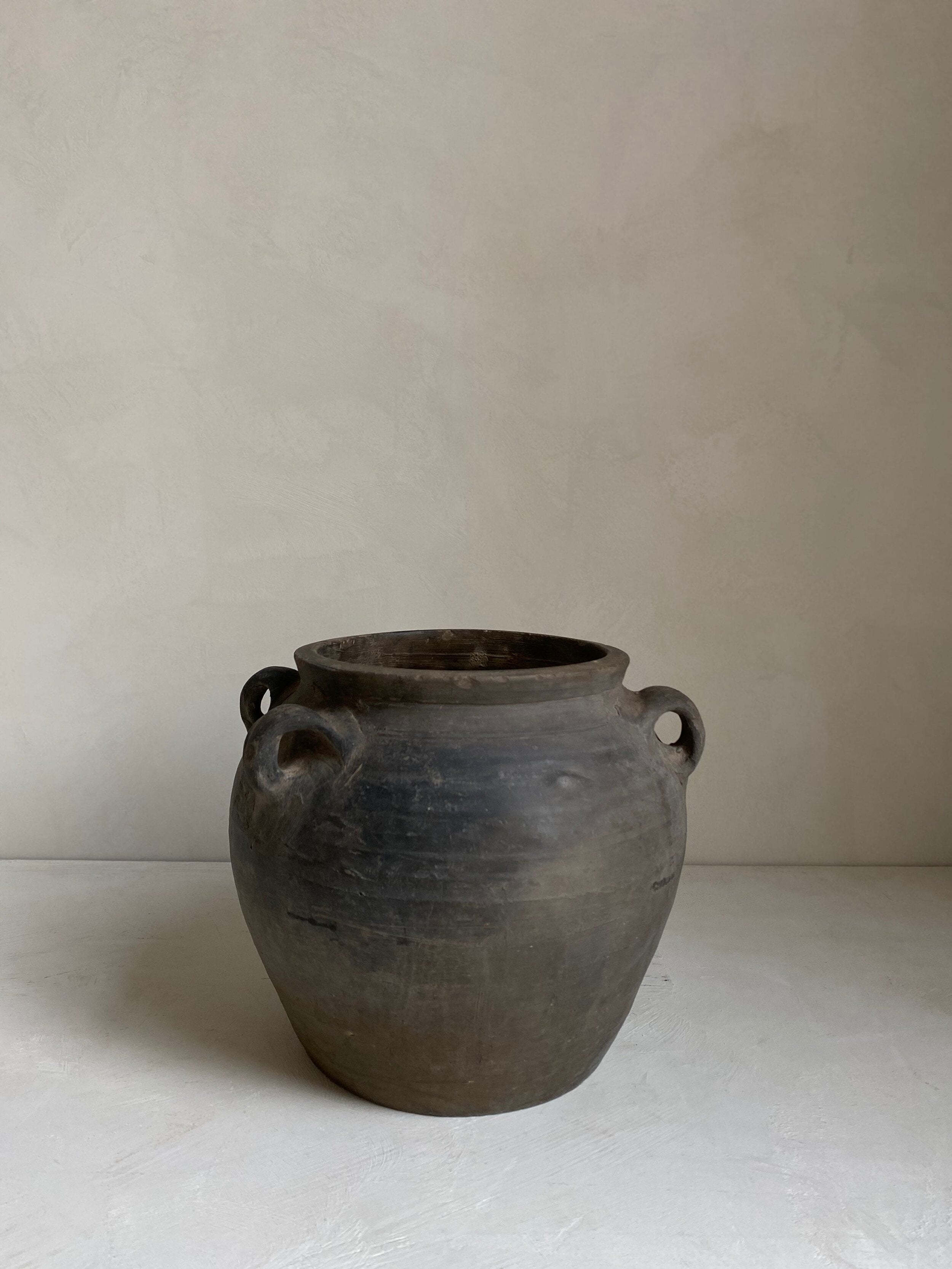 The Corner - Clay pot N°1 - 