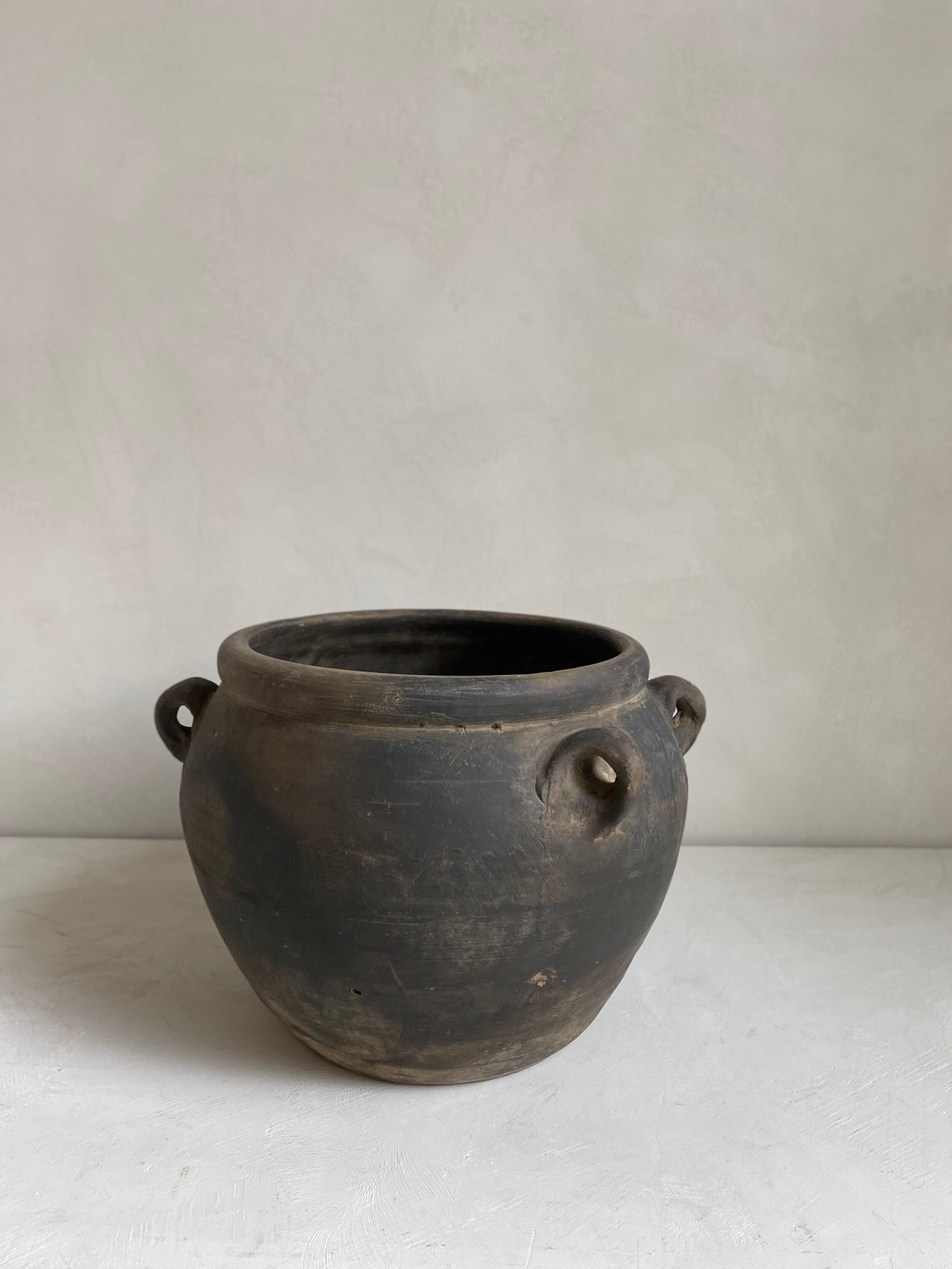 The Corner - Clay pot N°4 - 