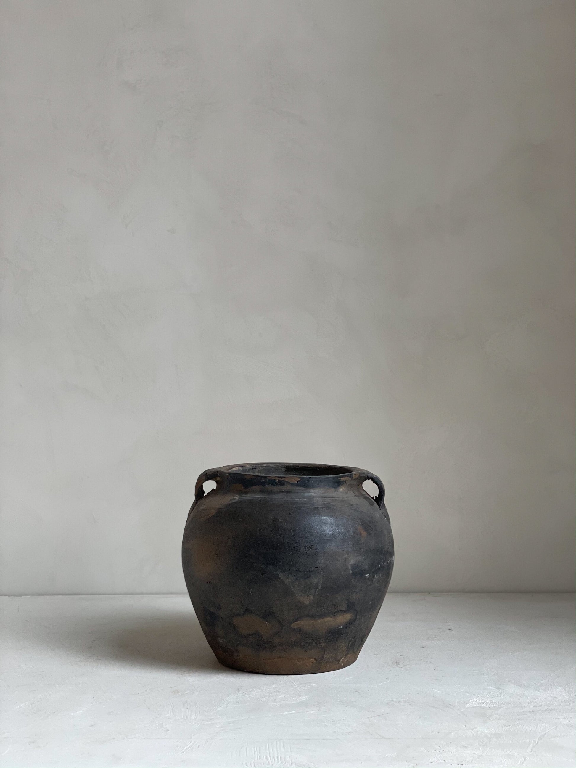 The Corner - Clay pot N°8 - 