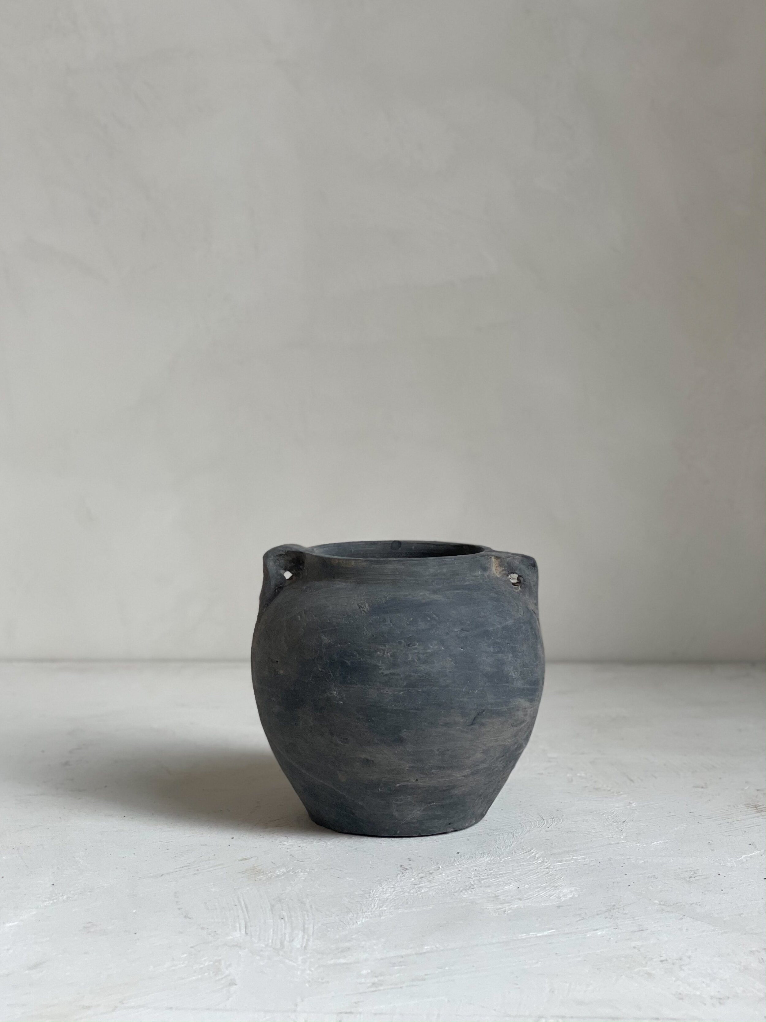 The Corner - Clay pot N°9, N°10, N°11 - 