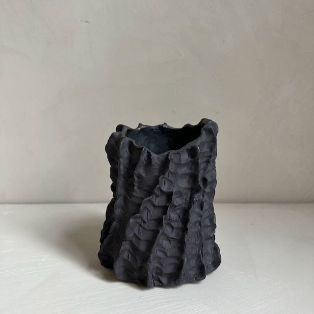 The Corner - Coqui vase N° 2 - Ceramics