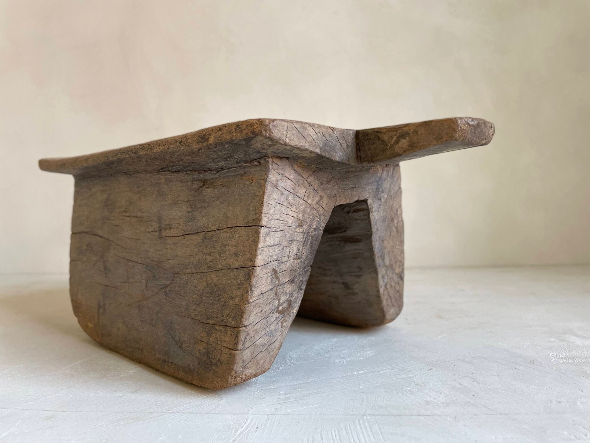 The Corner - Dakari stool Nº56 - African Benches & Stools