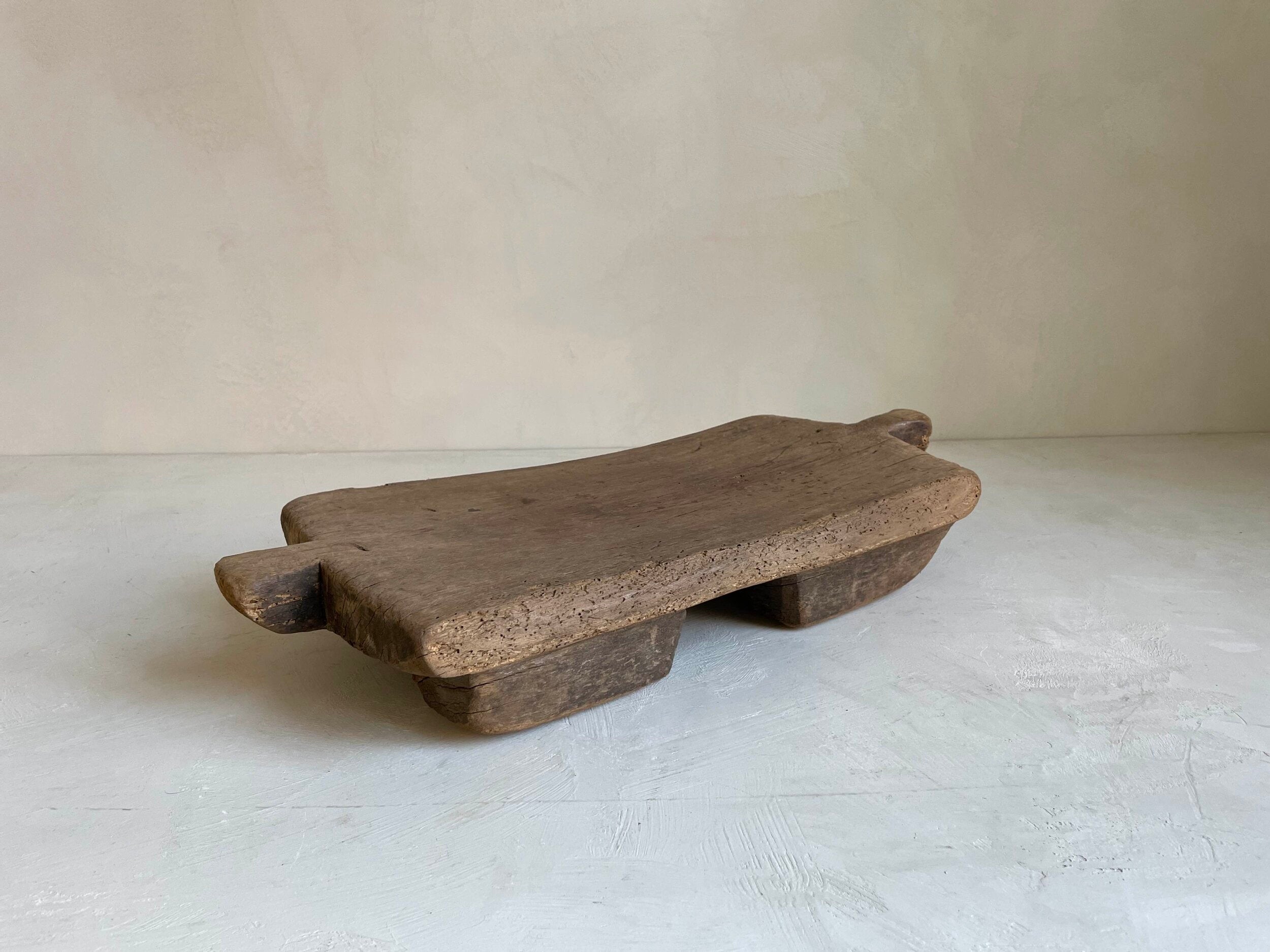 The Corner - Dakari stool Nº76 - African Benches & Stools
