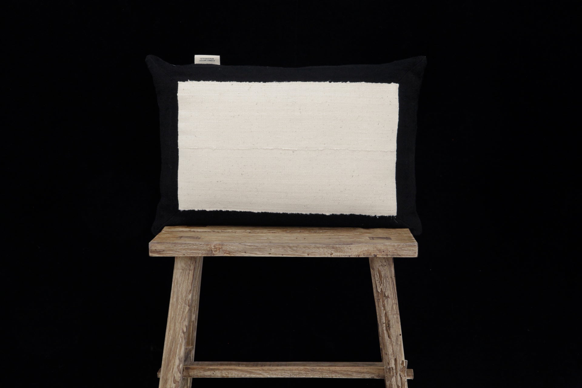 The Corner - Deva - Cushions