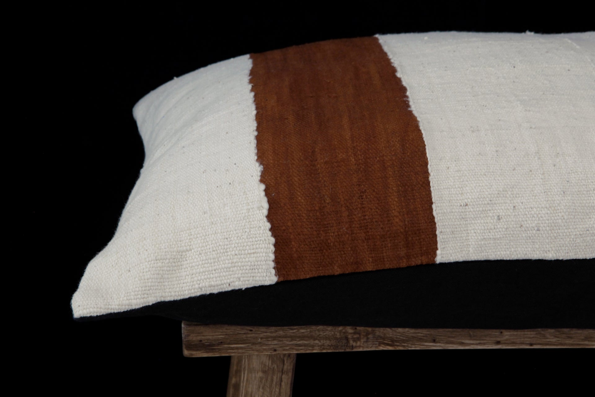 The Corner - Fauve - Cushions