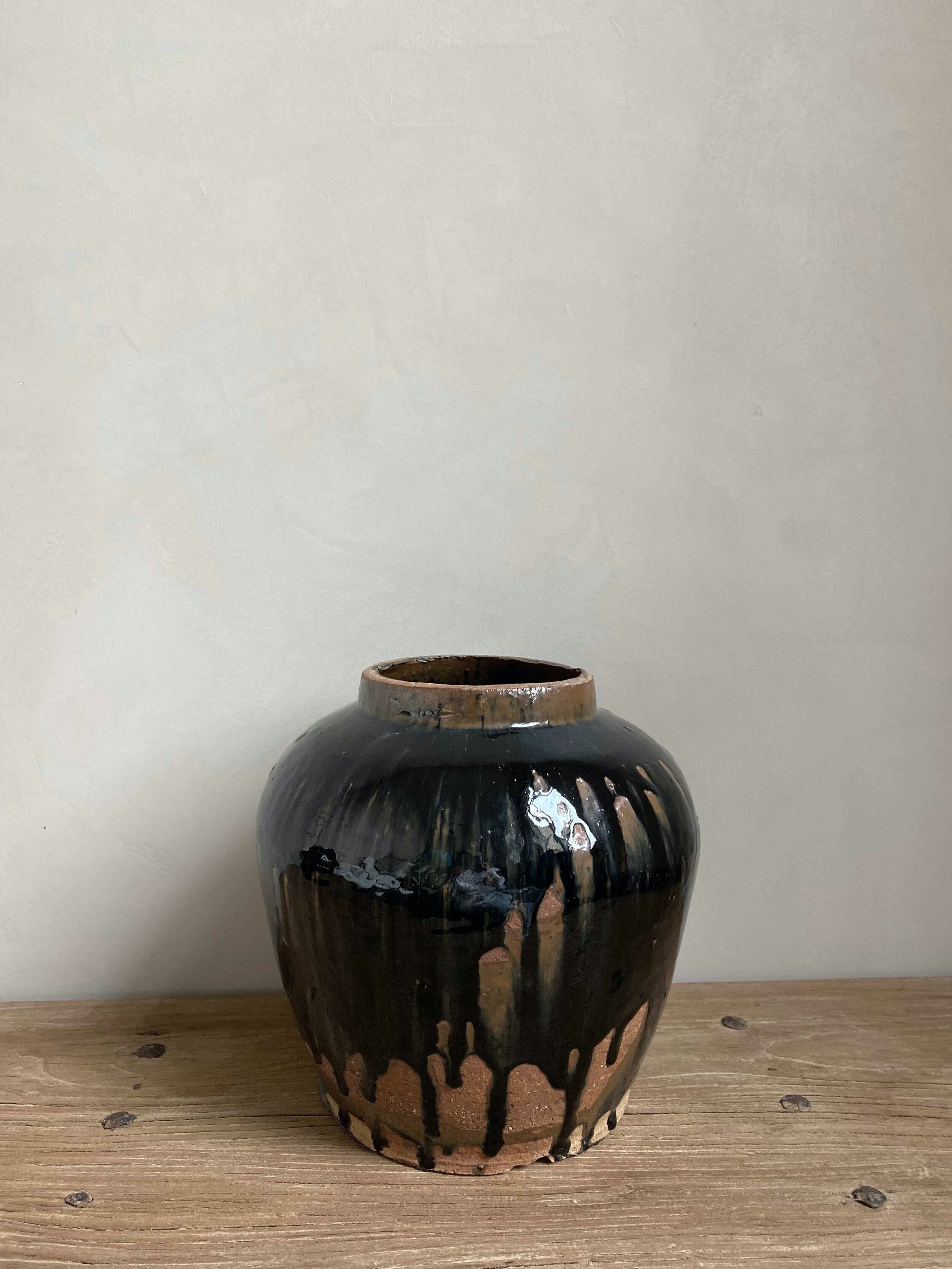 The Corner - Glazed pot with drips N°6 - 