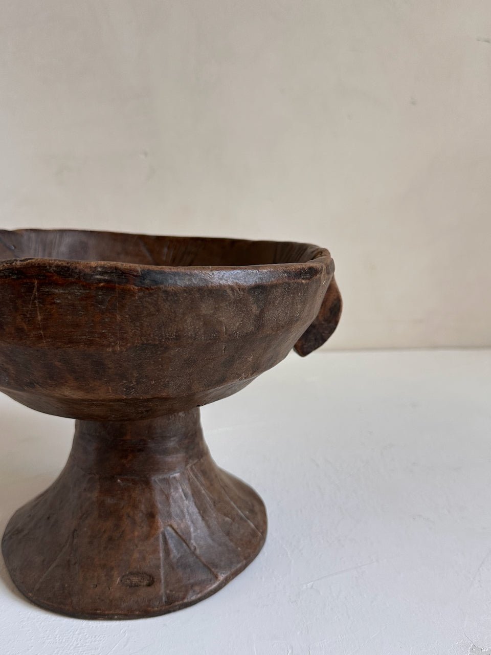 The Corner - Gurage bowl with foot N° 52 - Decoration