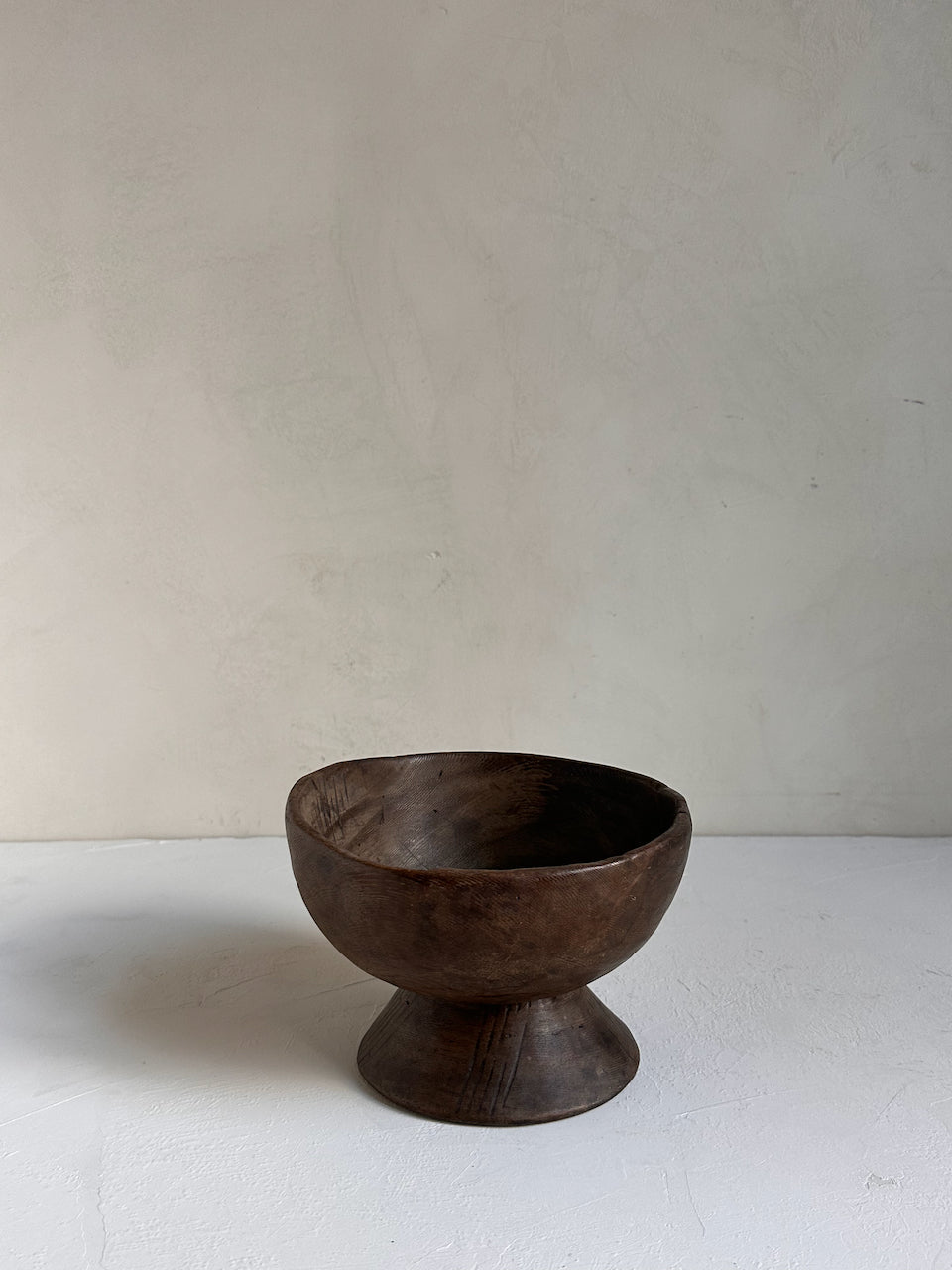 The Corner - Gurage bowl with foot N° 53 - Decoration