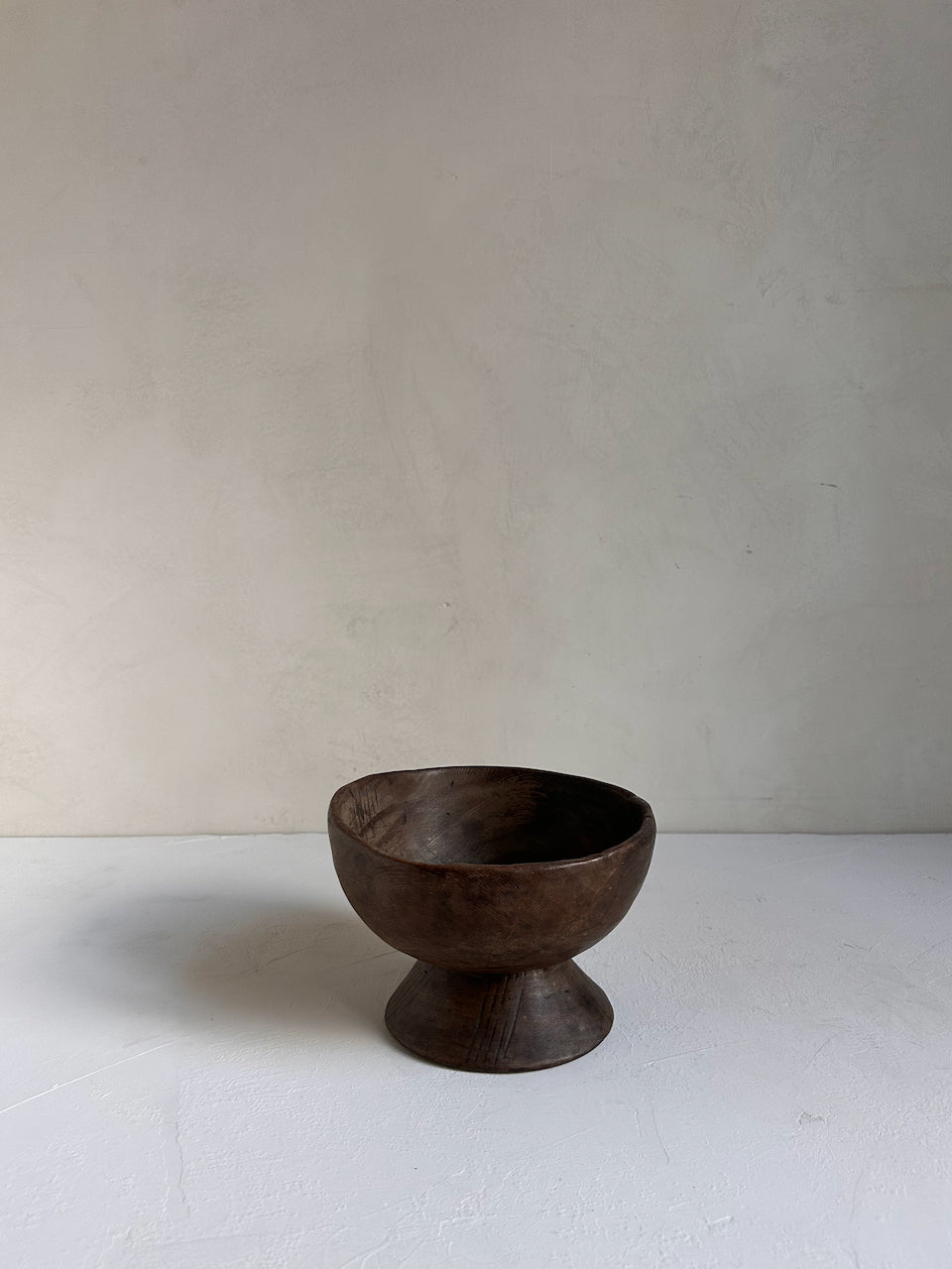 The Corner - Gurage bowl with foot N° 53 - Decoration