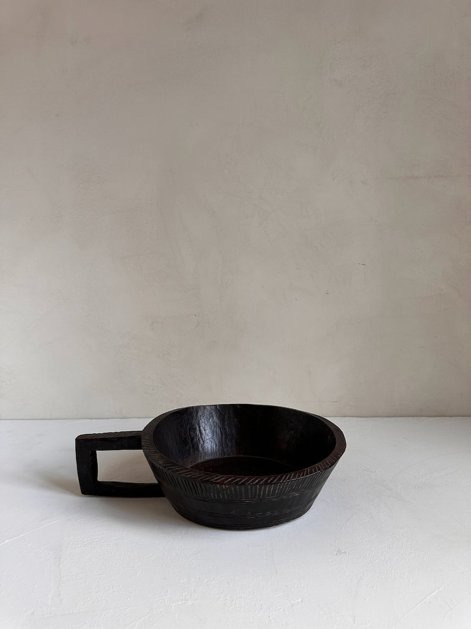 The Corner - Gurage bowl with handle N° 55 - Decoration