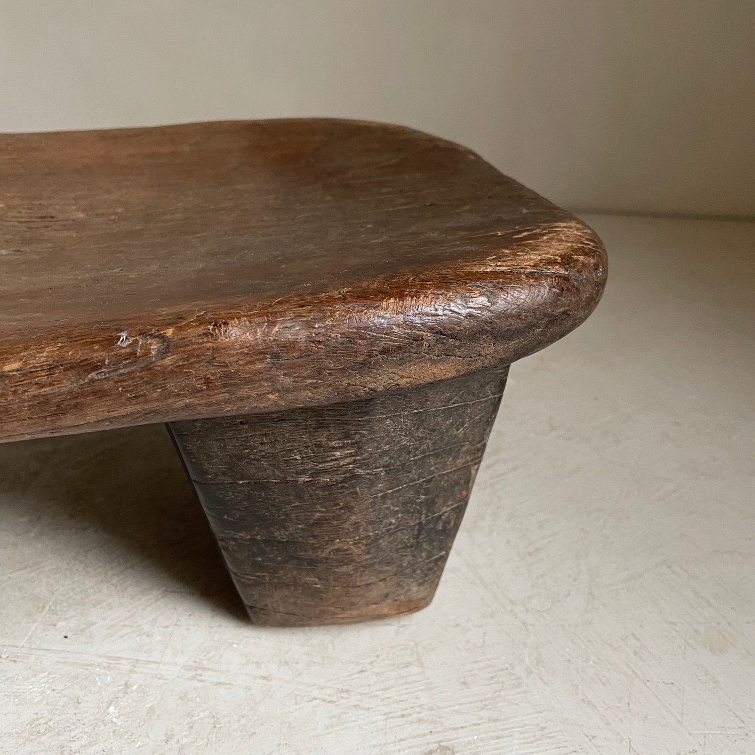 The Corner - Gurage stool No 11 - African Benches & Stools