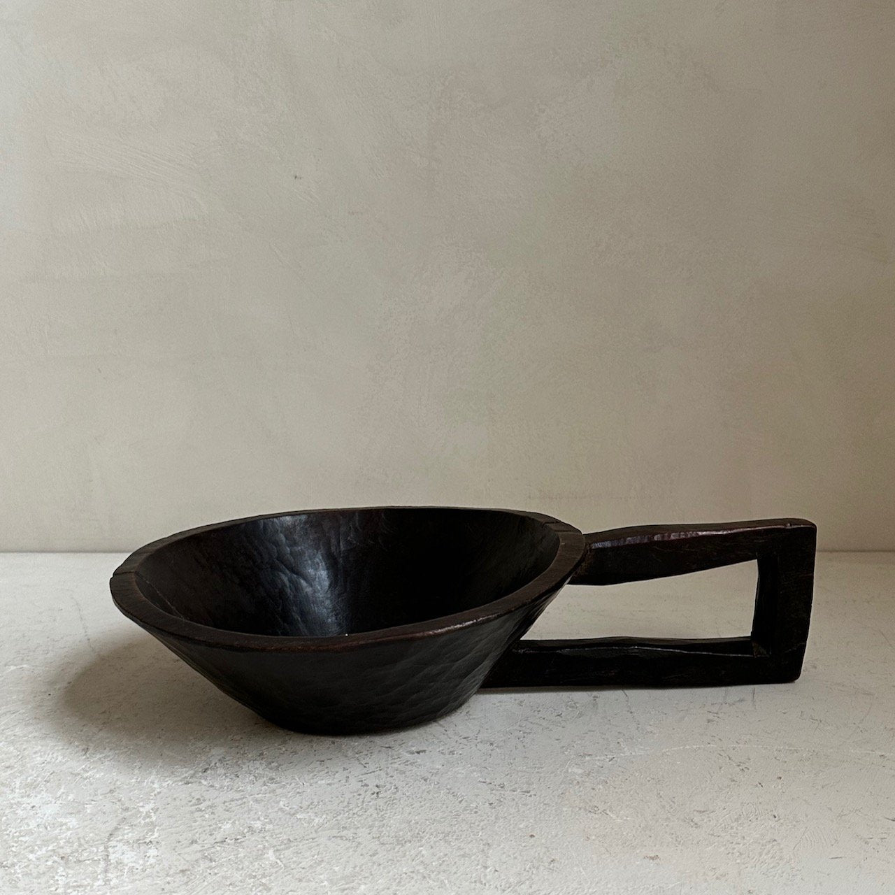 The Corner - Gurague bowl with handle N°36 - Decoration