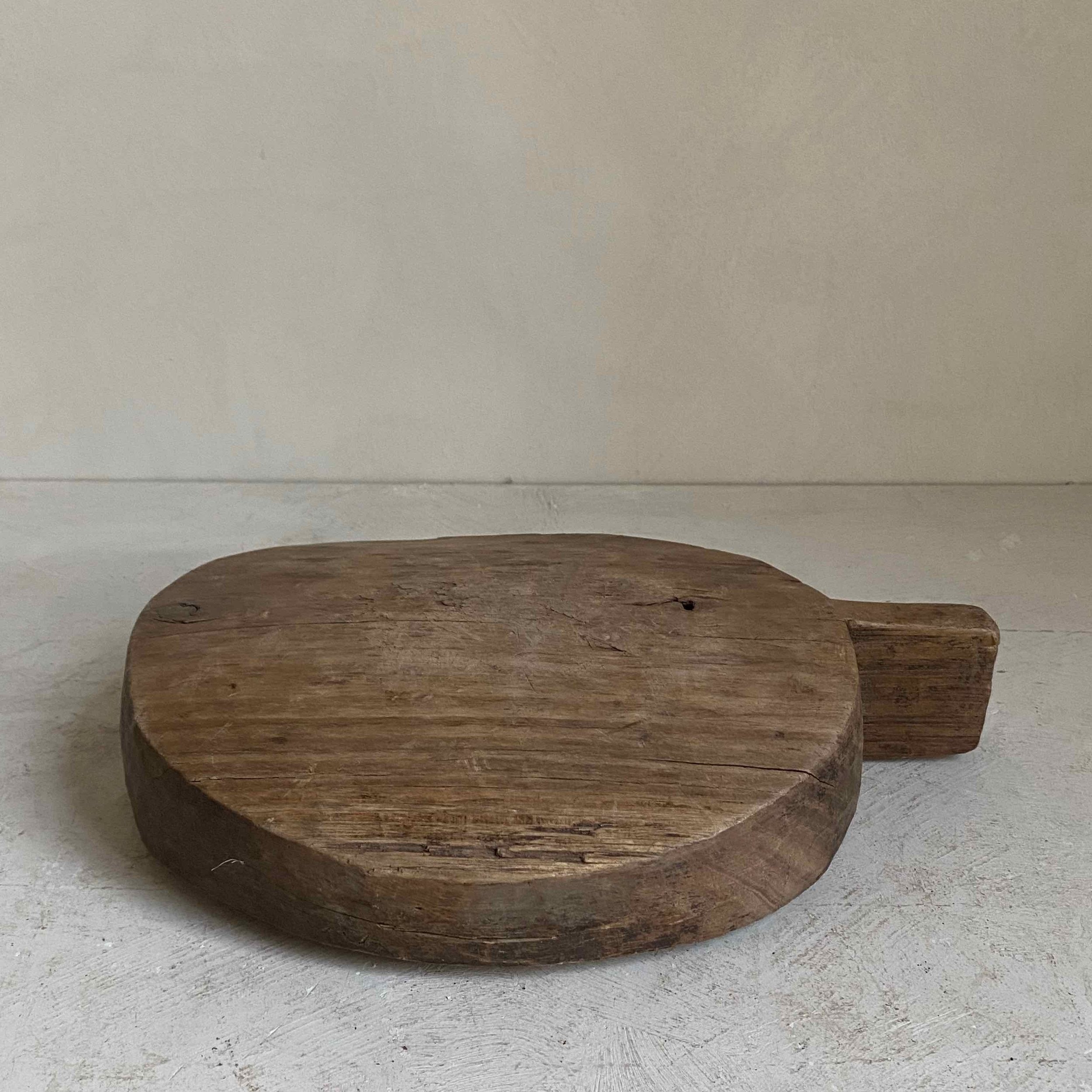 The Corner - Gurague cutting board No 2 - Decoration