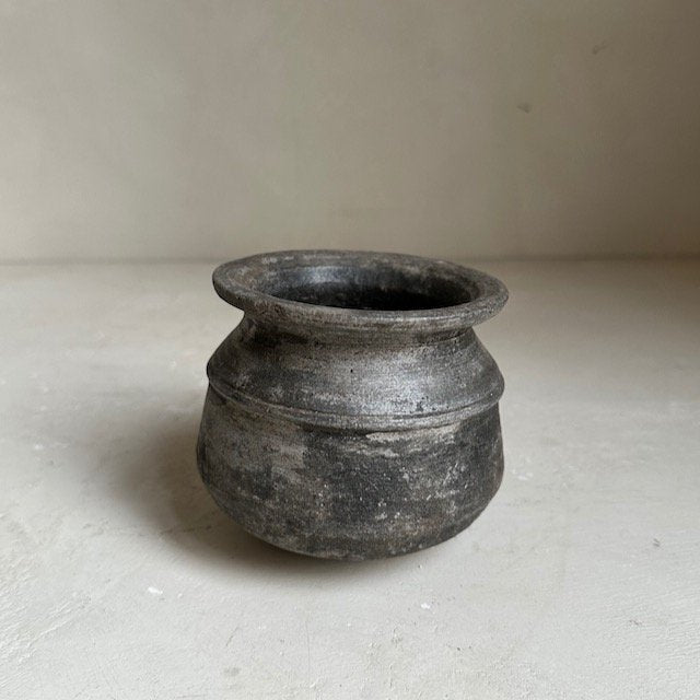 The Corner - Indian clay pot N° 4 - Pots & Vases