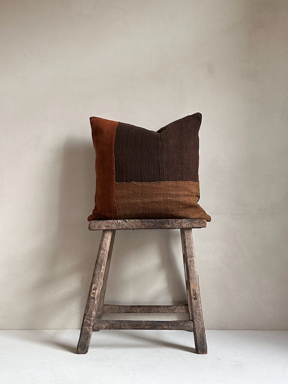 The Corner - Jane 001 50 x 50 cm - Cushions