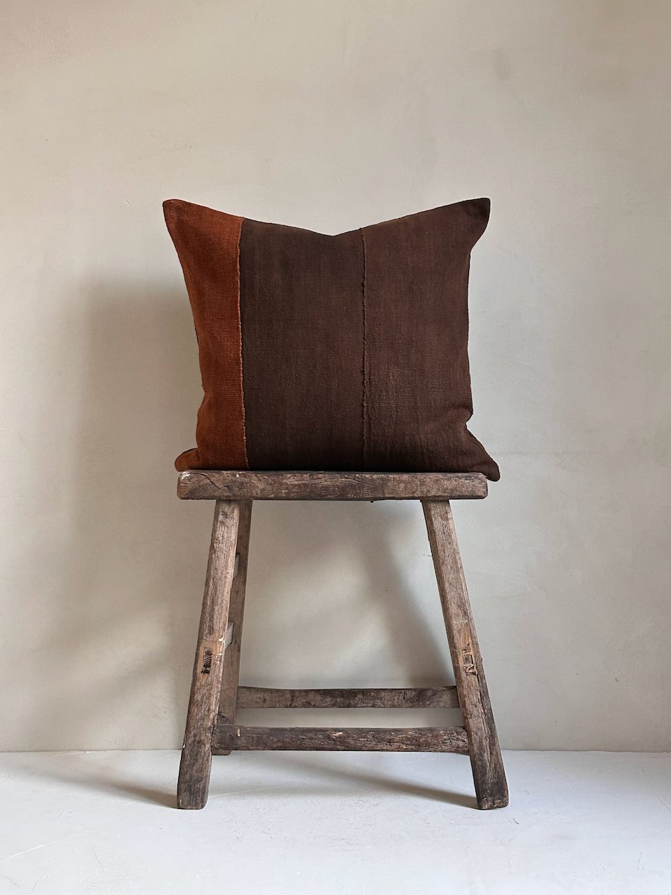 The Corner - Jane 004 50 x 50 cm - Cushions