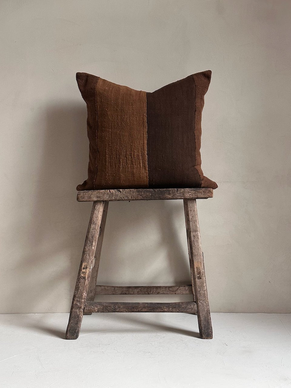 The Corner - Jane 006 50 x 50 cm - Cushions