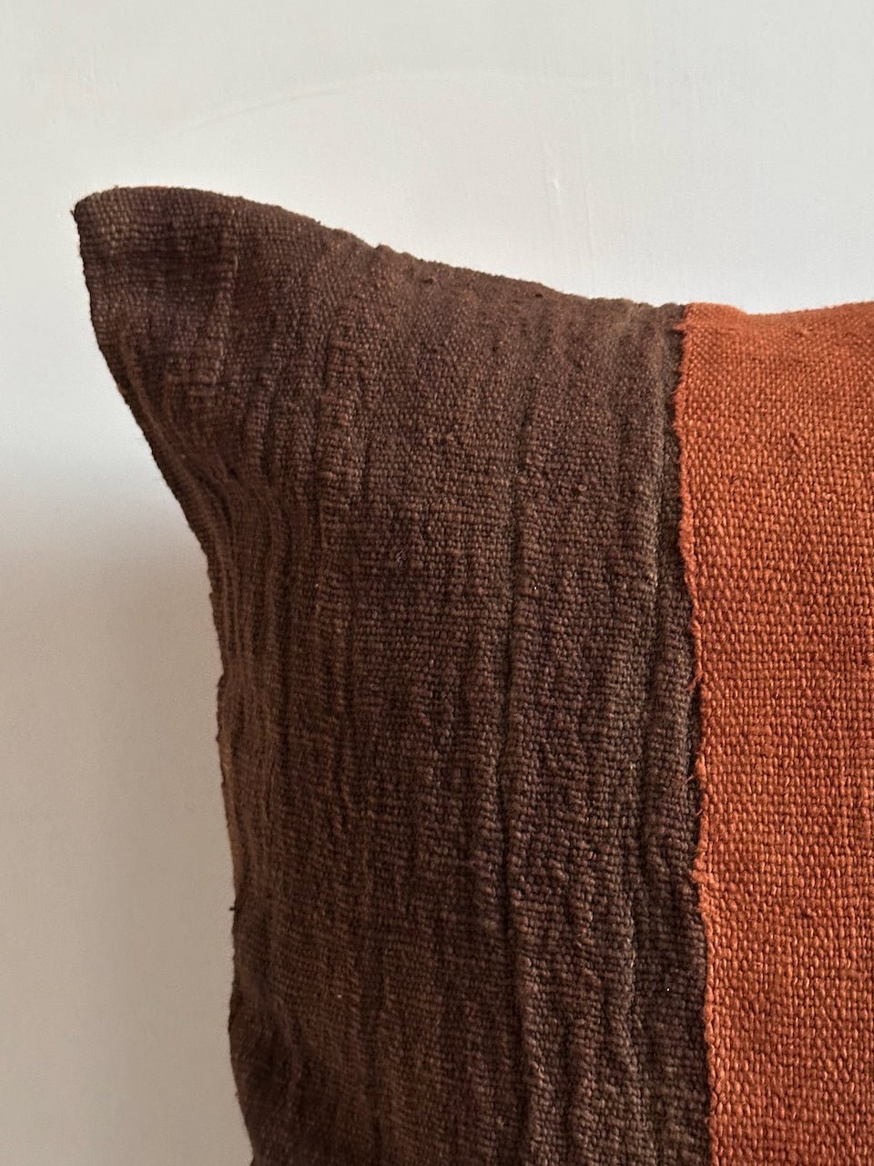 The Corner - Jane 007 50 x 50 cm - Cushions