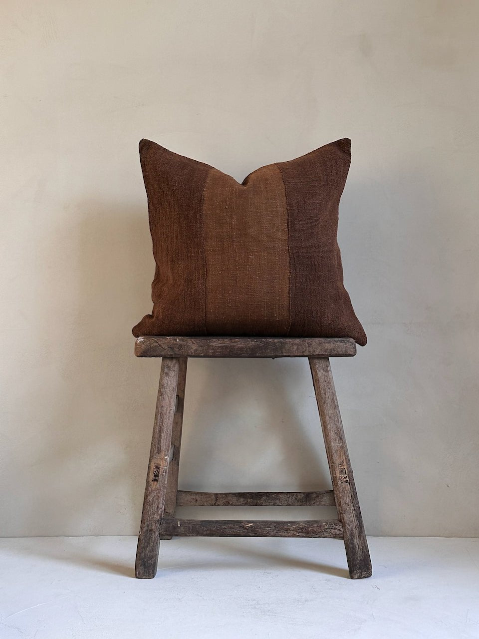 The Corner - Jane 008 50 x 50 cm - Cushions