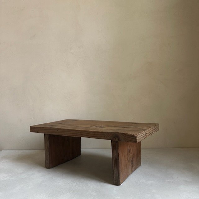The Corner - Japanese low wood table N° 4 - Side Tables & Stools