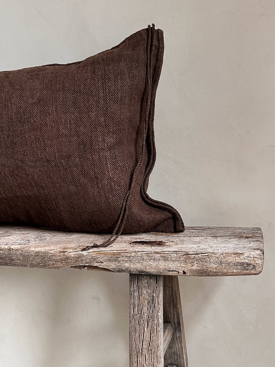 The Corner - L.E. N° 158 90 x 38 cm - Cushions