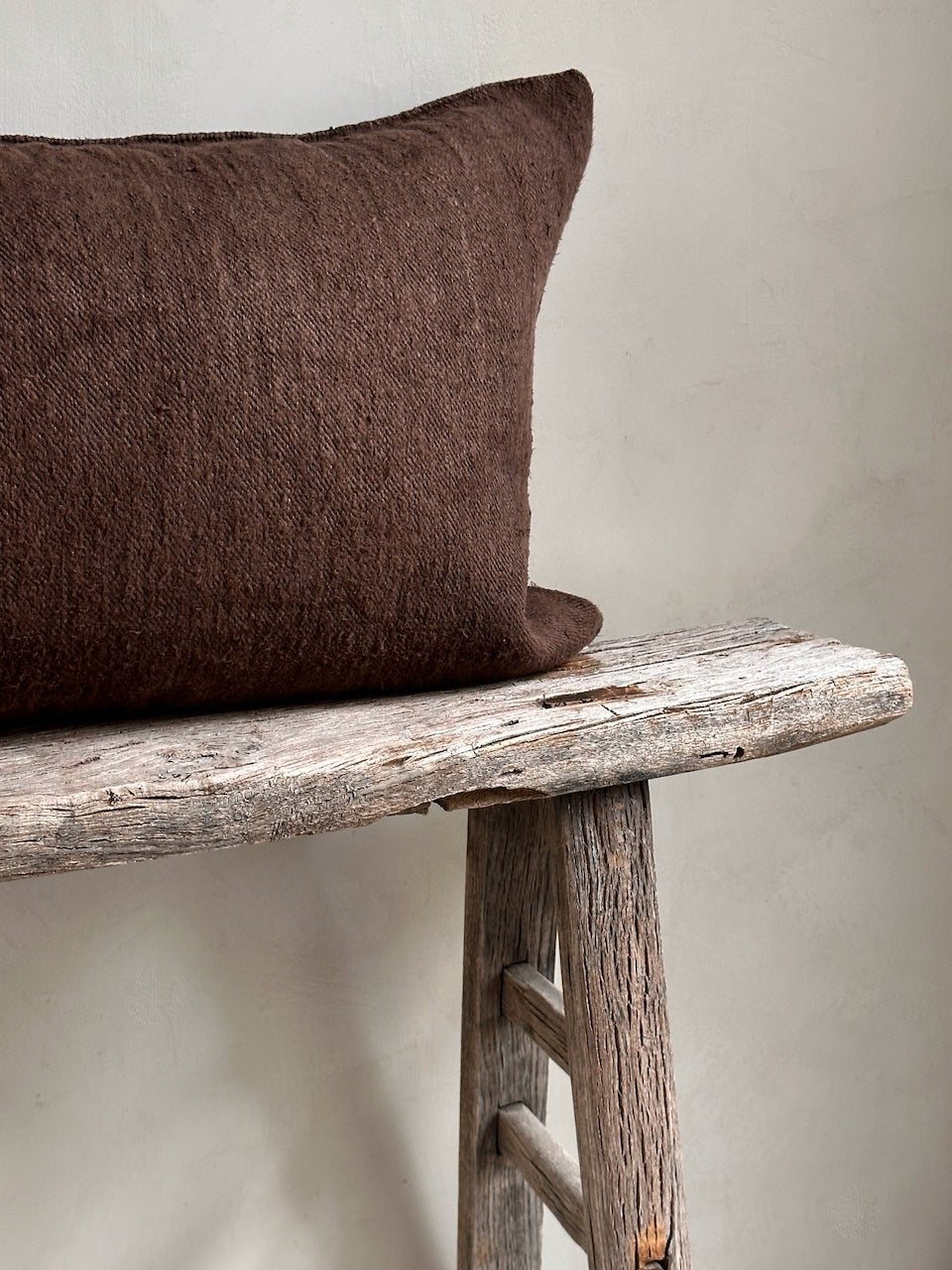 The Corner - L.E. N° 158 90 x 38 cm - Cushions