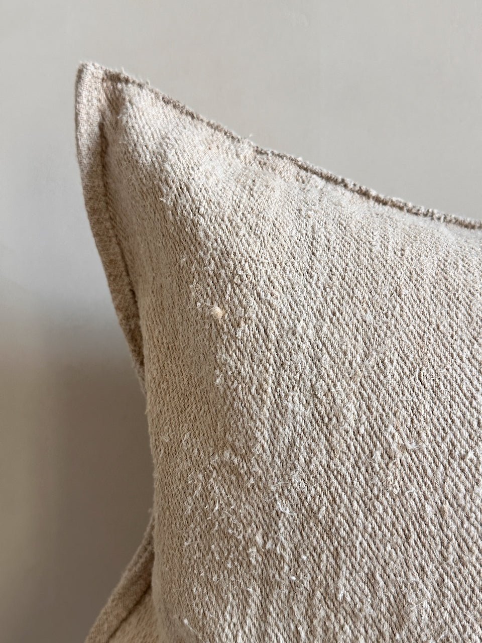The Corner - L.E. N° 246 100 x 40 cm - Cushions