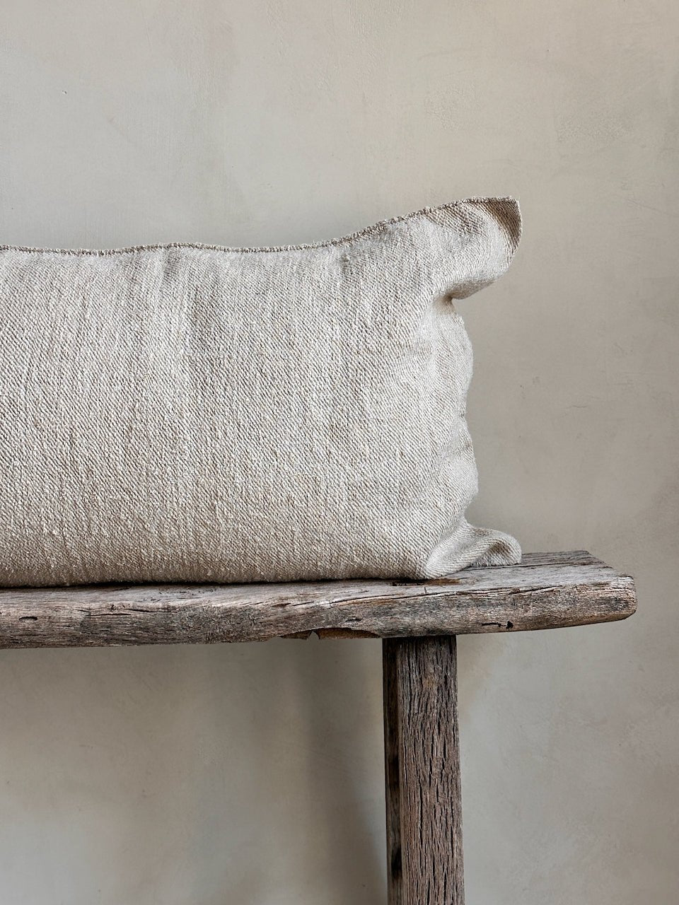 The Corner - L.E. N° 246 100 x 40 cm - Cushions