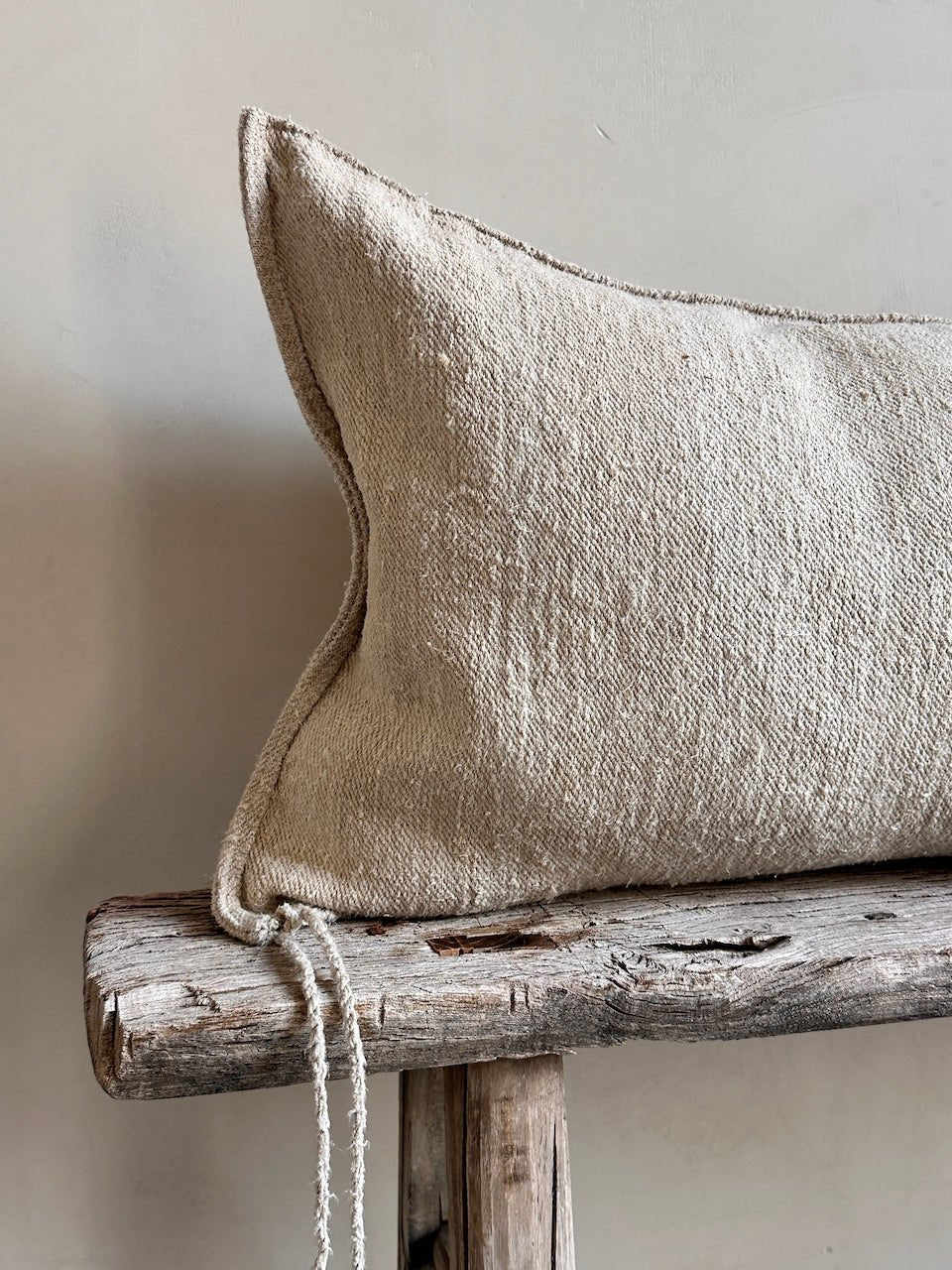 The Corner - L.E. N° 246 100 x 40 cm - Cushions