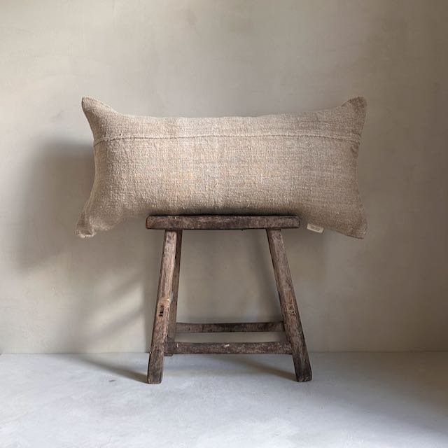 The Corner - L.E. N° 100 90 x 50 2(2) - Cushions
