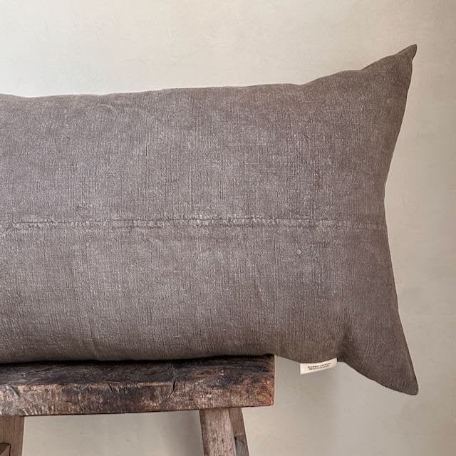 The Corner - L.E. N° 103 90 x 50 2 (2) - Cushions