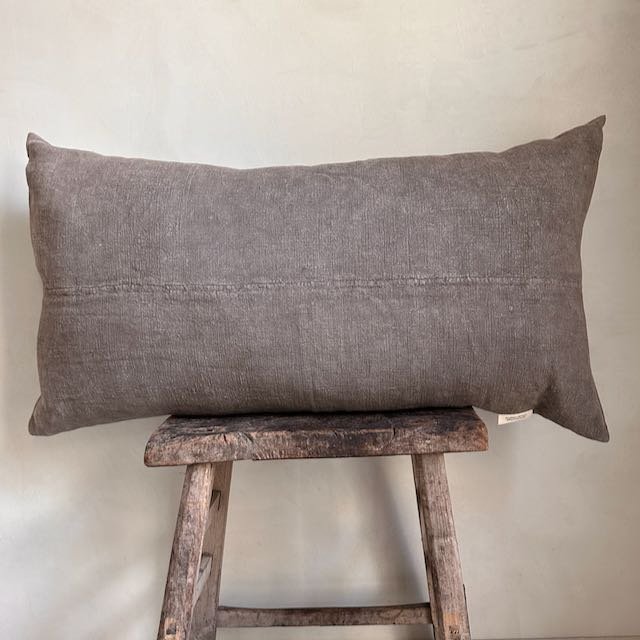 The Corner - L.E. N° 103 90 x 50 2 (2) - Cushions