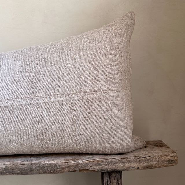 The Corner - L.E. N° 104 100 x 45 2 (2) - Cushions