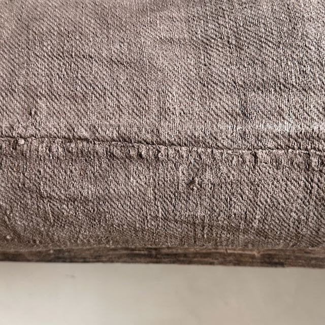 The Corner - L.E. N° 106 120 x 45 - Cushions