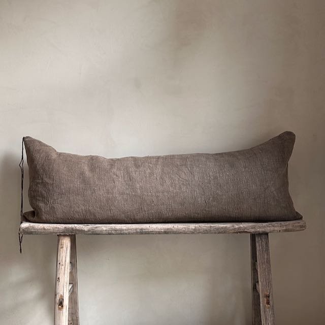 The Corner - L.E. N° 106 120 x 45 - Cushions