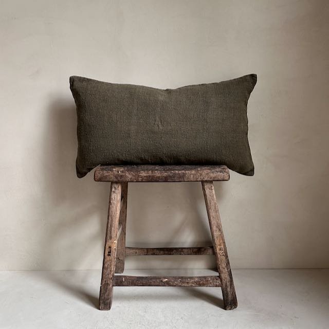 The Corner - L.E. N° 109 70 x 40 cm - Cushions