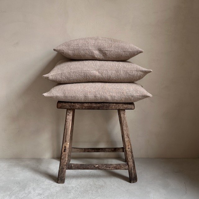 The Corner - L.E. N° 120 50 x 30 2(2) - Cushions