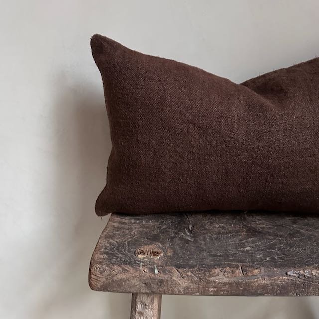 The Corner - L.E. N° 122 50 x 30 1(2) - Cushions